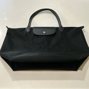 Longchamp Large Le Pliage Tote • Black